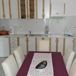 Ra I - Two-bedroom With Balcony And Sea View *