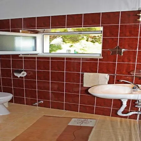Ra I - Two-bedroom With Balcony And Sea View Apartman *